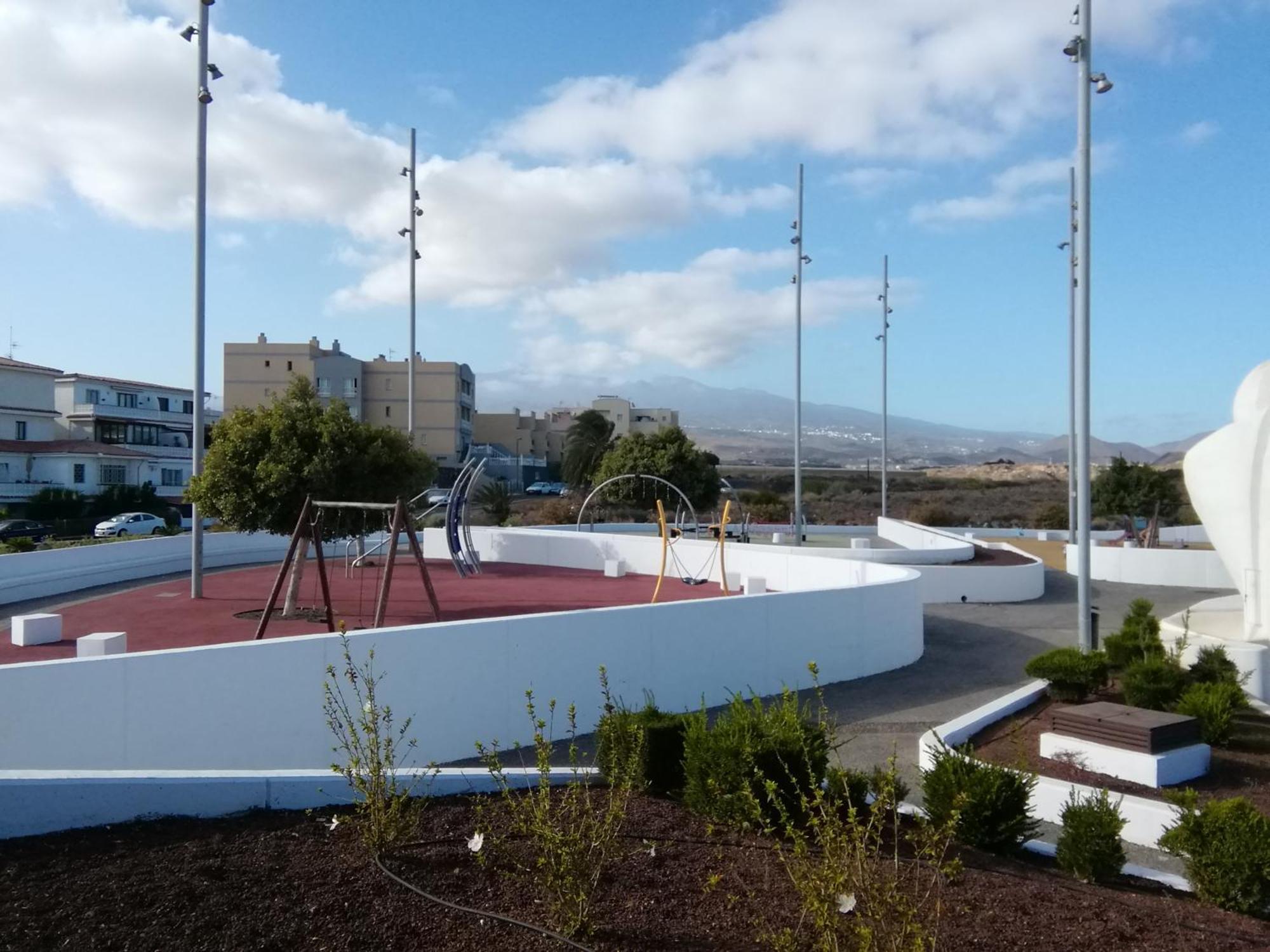 Cozy Apartment With Amazing Views To Garden Next To The Ocean Costa Del Silencio Exterior photo